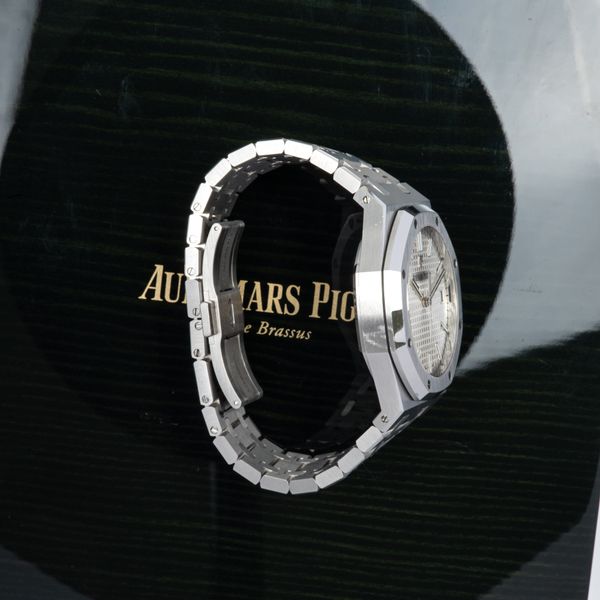 Audemars Piguet Royal Oak 15500ST.OO.1220ST.04